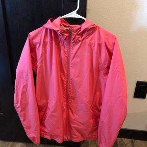 Thin nylon jacket